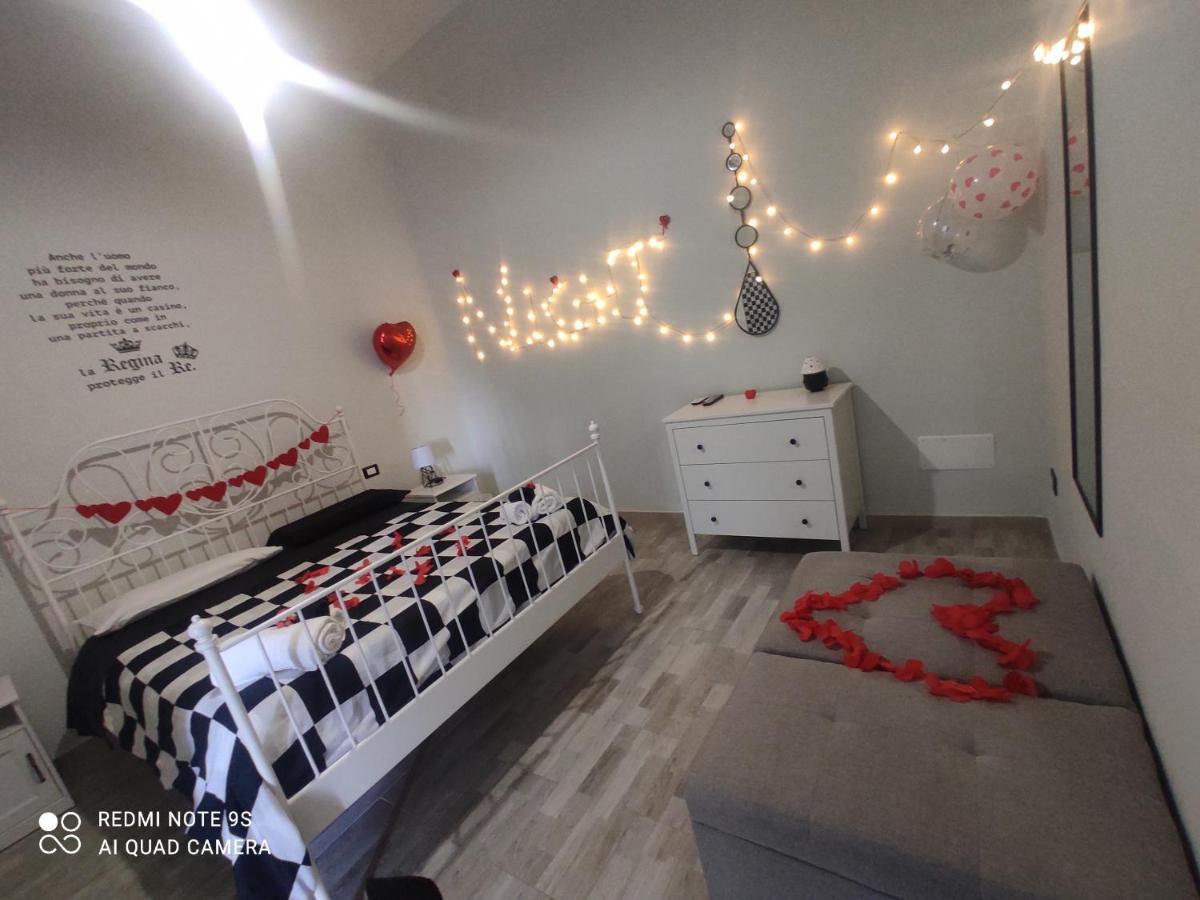 Scacco Matto Holiday House ตารันโต ภายนอก รูปภาพ